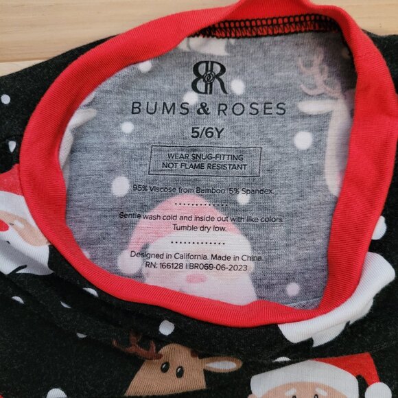 Bums & Roses UNISEX Santa And Reindeer BAMBOO Pajama Set Size 5/6y - Picture 4 of 8